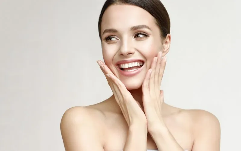 Vampire Facial San Antonio, TX - SA Flawless Laser & Med Spa Vampire Facial Treatment by Flawless Laser